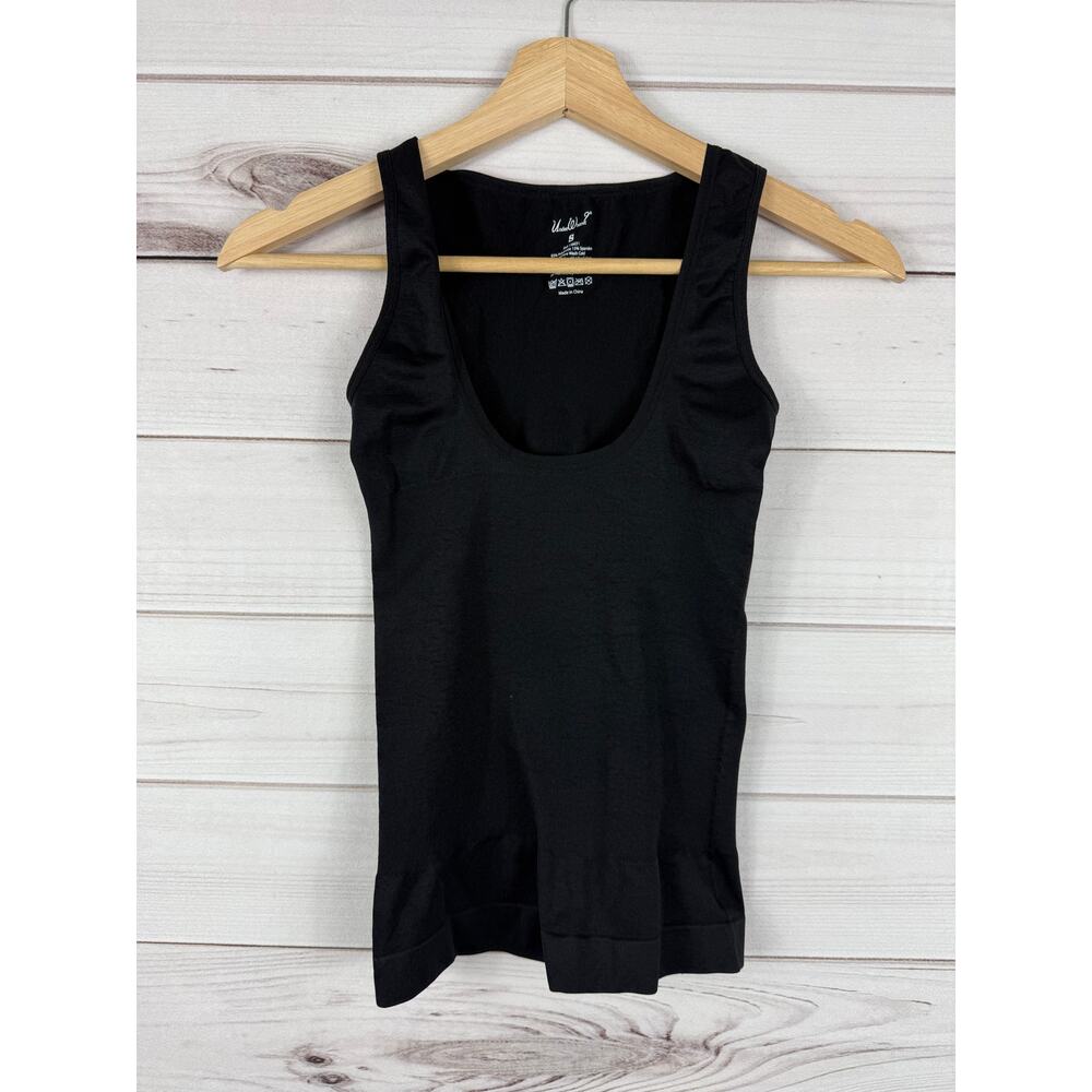 UNDER WHERE? Black Small Stretch SHAPEWEAR Seamless‎ Shaping Cami TOP